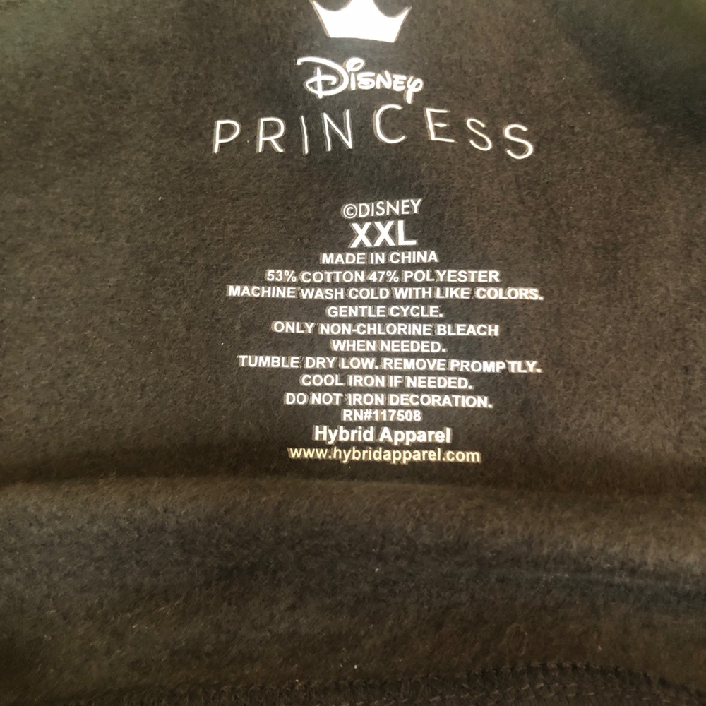 Disney x Target Cinderella Black Sweatshirt. - Picture 7 of 9